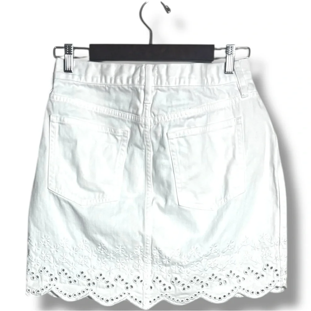 J. Crew White Denim Eyelet Hemline Detail Classic Preppy Feminine Mini Skirt - Picture 14 of 16